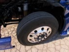 Driver side front tire tread for this 2020 Kenworth T680 (Stock number: ULJ354525)