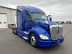 Exterior front passenger side for this 2020 Kenworth T680 (Stock number: ULJ354527)