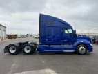 Exterior full passenger side for this 2020 Kenworth T680 (Stock number: ULJ354527)