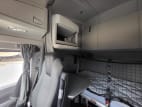 Interior passenger side sleeper for this 2020 Kenworth T680 (Stock number: ULJ354567)