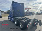 Exterior rear driver side for this 2020 Kenworth T680 (Stock number: ULJ354582)