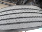 Driver side front tire tread for this 2020 Kenworth T680 (Stock number: ULJ354599)