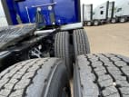 Passenger side rear frame and tire tread for this 2020 Kenworth T680 (Stock number: ULJ354613)