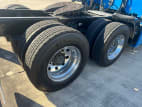 Passenger side rear frame and tire tread for this 2020 Kenworth T680 (Stock number: ULJ354631)