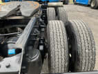 Passenger side rear frame and tire tread for this 2020 Kenworth T680 (Stock number: ULJ354632)