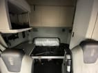 Interior wide sleeper view for this 2020 Kenworth T680 (Stock number: ULJ354644)