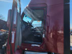 Drivers side door open for this 2020 Kenworth T880 (Stock number: ULJ392092)