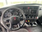 Interior dash for this 2020 Kenworth T680 (Stock number: ULJ412934)