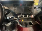 Interior radio and navigation system for this 2020 Kenworth T680 (Stock number: ULJ412934)