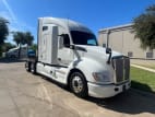 Exterior front passenger side for this 2020 Kenworth T680 (Stock number: ULJ418910)