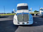 Exterior full front view for this 2020 Kenworth T680 (Stock number: ULJ418918)