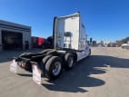 Exterior rear passenger side for this 2020 Kenworth T680 (Stock number: ULJ418935)