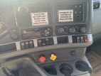 Interior radio and navigation system for this 2020 Kenworth T680 (Stock number: ULJ418938)