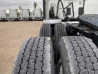 Driver side rear frame and tire tread for this 2020 Kenworth T680 (Stock number: ULJ418960)