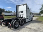 Exterior rear passenger side for this 2020 Kenworth T680 (Stock number: ULJ418978)