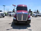 Exterior full front view for this 2021 Kenworth T680 Short Hood (Stock number: UMJ436545)