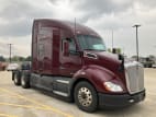 Exterior front passenger side for this 2021 Kenworth T680 Short Hood (Stock number: UMJ436546)