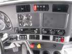 Interior radio and navigation system for this 2021 Kenworth T680 Short Hood (Stock number: UMJ436559)