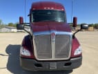 Exterior full front view for this 2021 Kenworth T680 Short Hood (Stock number: UMJ436573)