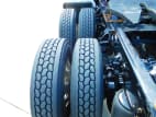 Driver side rear frame and tire tread for this 2021 Kenworth T680 Short Hood (Stock number: UMJ436586)