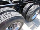 Passenger side rear frame and tire tread for this 2021 Kenworth T680 Short Hood (Stock number: UMJ436595)