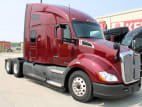 Exterior front passenger side for this 2021 Kenworth T680 Short Hood (Stock number: UMJ436601)