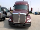 Exterior full front view for this 2021 Kenworth T680 Short Hood (Stock number: UMJ436601)