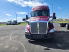 Exterior full front view for this 2021 Kenworth T680 Short Hood (Stock number: UMJ436626)