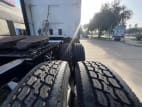 Passenger side rear frame and tire tread for this 2022 Kenworth T680 (Stock number: UNJ487090)