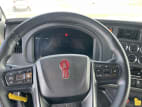 Interior steering wheel for this 2023 Kenworth T880 (Stock number: UPJ248452)