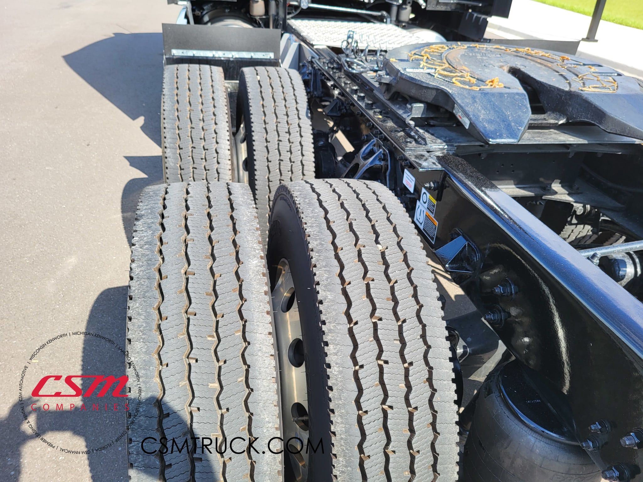 Driver side rear frame and tire tread for this 2024 Kenworth T680 (Stock number: RJ354229)