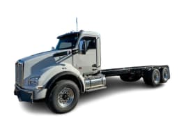 Featured image with white background for this 2025 Kenworth T880 (Stock number: SJ131608)