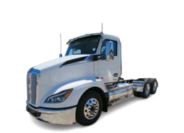 Featured image with white background for this 2026 Kenworth T680 Short Hood (Stock number: TJ216262)