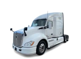 Featured image with white background for this 2021 Kenworth T680 (Stock number: UMJ434906)