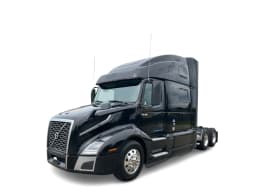 Featured image with white background for this 2021 Volvo VNL 860 (Stock number: UMN275746)