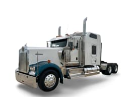 Featured image with white background for this 2021 Kenworth W900L (Stock number: UMR431043)