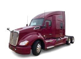 Featured image with white background for this 2022 Kenworth T680 (Stock number: UNJ466631)