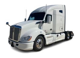 Featured image with white background for this 2022 Kenworth T680 (Stock number: UNJ467333)