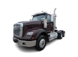 Featured image with white background for this 2022 International HX620 (Stock number: UNN840049)