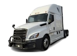 Featured image with white background for this 2022 Freightliner Cascadia (Stock number: UNSMW7901A)