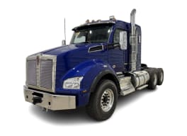 Featured image with white background for this 2027 Kenworth T880 (Stock number: VJ240849)