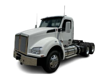 Featured image with white background for this 2025 Kenworth T880 (Stock number: SJ131645)