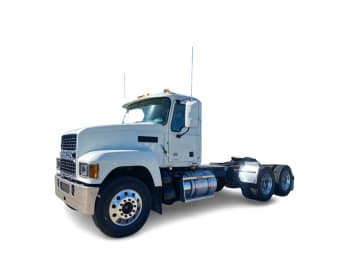 Featured image with white background for this 2025 Mack Pinnacle PI64 (Stock number: SM017533)