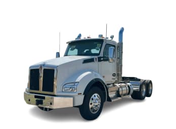 Featured image with white background for this 2026 Kenworth T880 (Stock number: TJ208555)