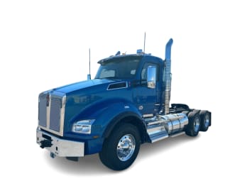Featured image with white background for this 2026 Kenworth T880 (Stock number: TJ210605)