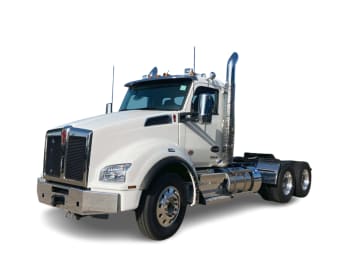 Featured image with white background for this 2026 Kenworth T880 (Stock number: TJ220175)