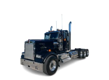 Featured image with white background for this 2026 Kenworth W900L (Stock number: TR224699)