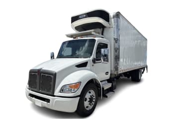 Featured image with white background for this 2023 Kenworth T380 (Stock number: UPM266511)