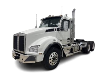 Featured image with white background for this 2027 Kenworth T880 (Stock number: VJ249791)