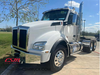 2025 Kenworth T880 SJ131728